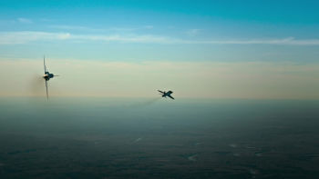 Joi 23 octombrie 21:00