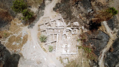 Vineri 17 aprilie 21:00