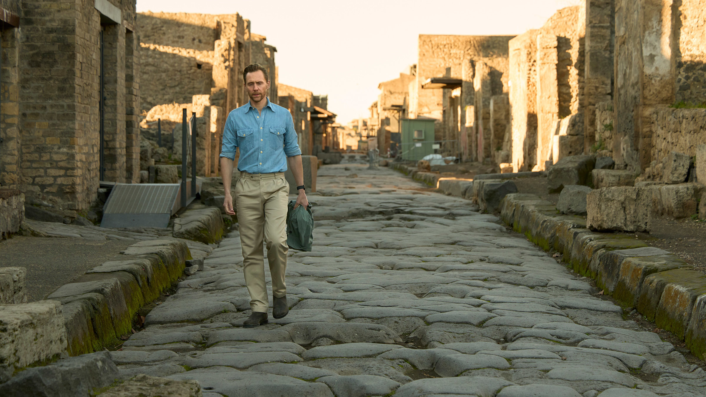 Pompeii: Out of Time with Tom Hiddleston - National Geographic for everyone  in everywhere