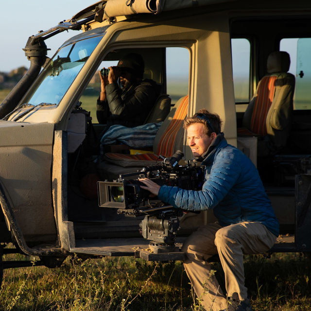 Guepardos en primer plano con Bertie Gregory