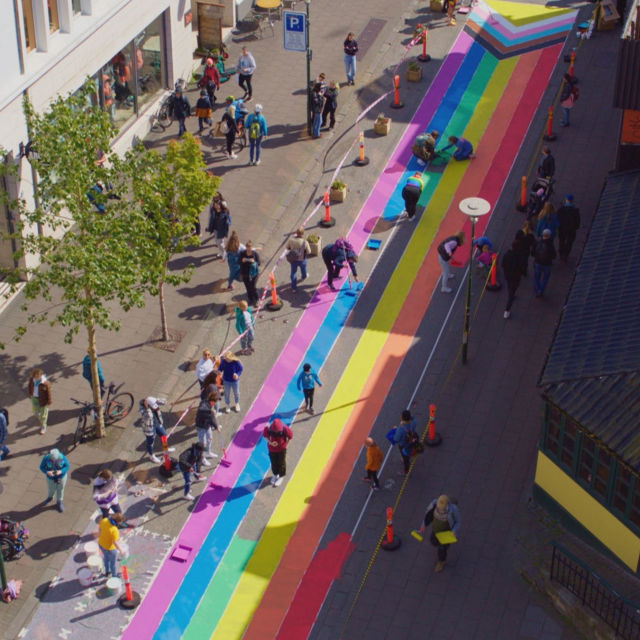 Pride ylhäältä päin