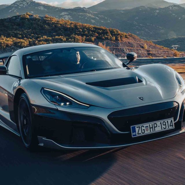 Ihmeelliset superautot