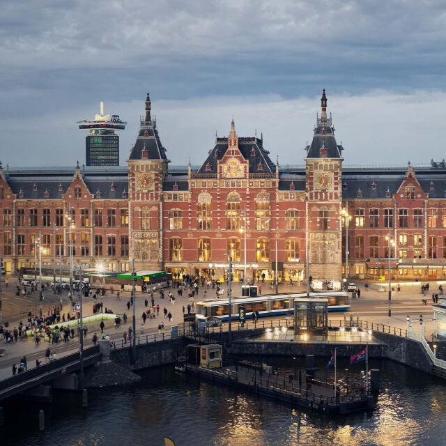 Stacja Amsterdam