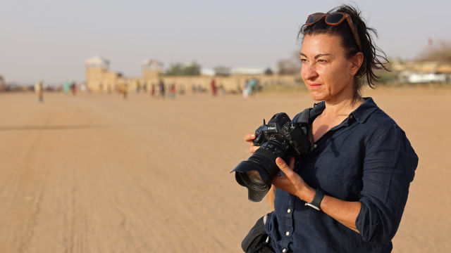 Miłość i wojna: w obiektywie Lynsey Addario