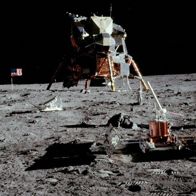 Bitwa o Księżyc: od Sputnika po Apollo