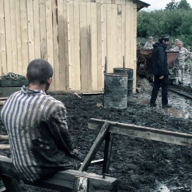 Ucieczki przez druty. Podziemny schron