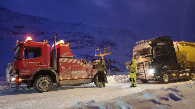 Ice Road Rescue